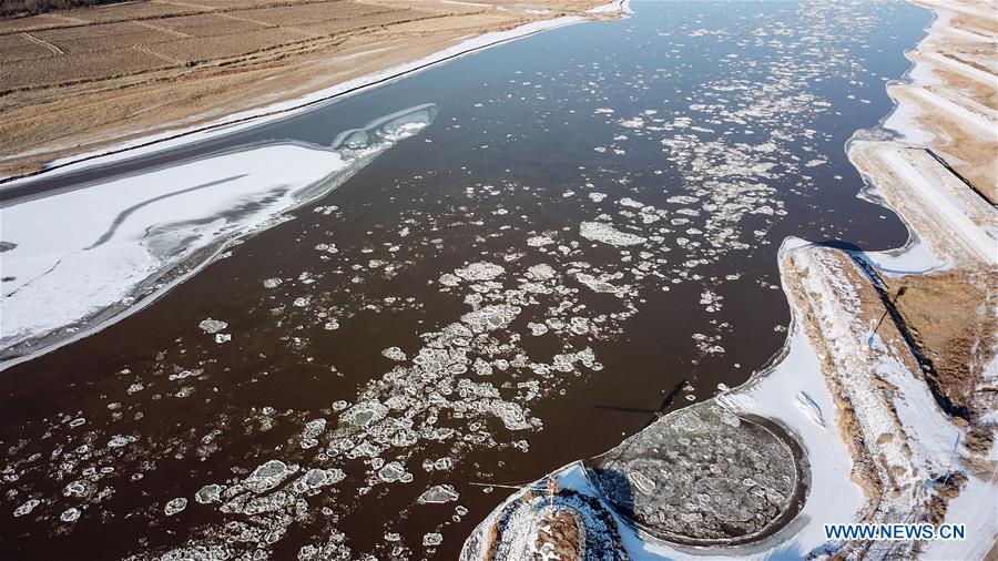 CHINA-NINGXIA-YELLOW RIVER-ICE JAM (CN)