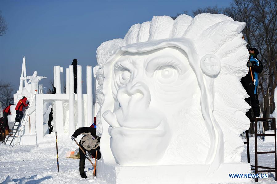 CHINA-HARBIN-SNOW SCULPTURE (CN)