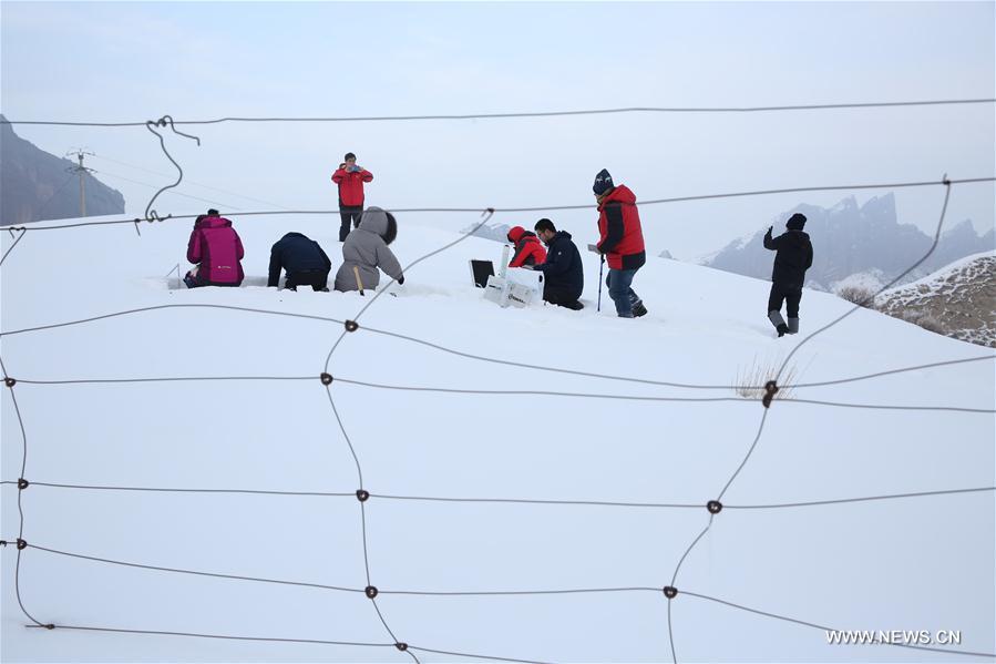 CHINA-XINJIANG-SCIENCE-RESEARCH-SNOW (CN)