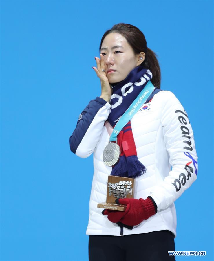 (SP)OLY-SOUTH KOREA-PYEONGCHANG-SPEED SKATING-LADIES' 500M-MEDAL CEREMONY