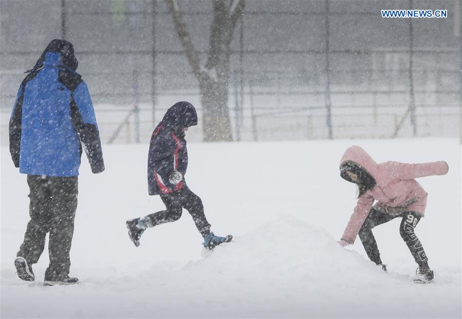 CANADA-VANCOUVER-WEATHRE-SNOW