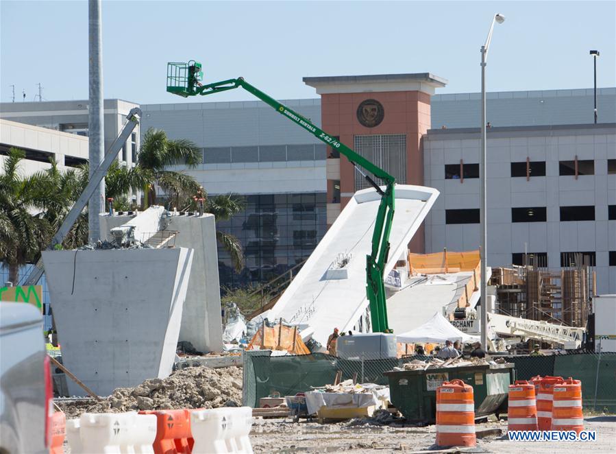 U.S.-MIAMI-PEDESTRIAN FOOTBRIDGE-COLLAPSE