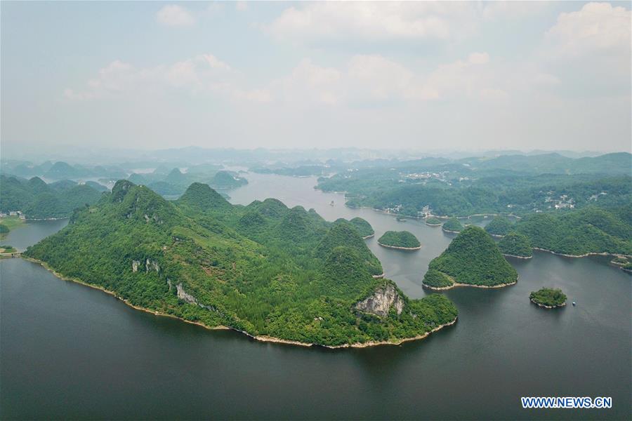 CHINA-GUIZHOU-GUIYANG-LAKE-SCENERY (CN)