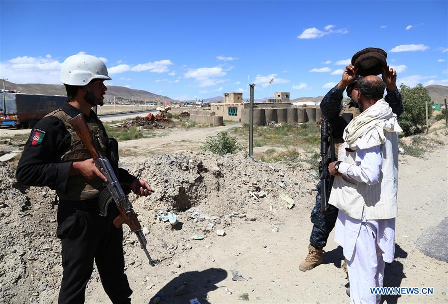 AFGHANISTAN-GHAZNI-TALIBAN ATTACK-CHECKPOINTS