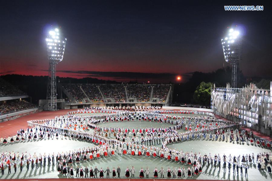 LATVIA-RIGA-CULTURE-DANCE