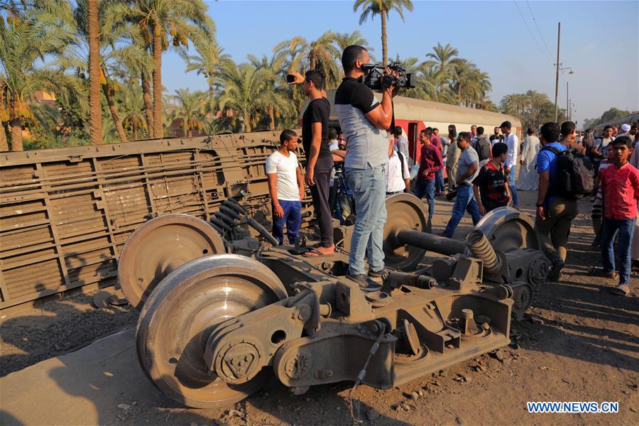 EGYPT-GIZA-TRAIN-DERAILMENT