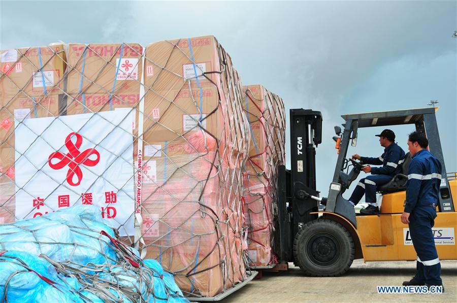 LAOS-VIENTIANE-CHINA-EMERGENCY RELIEF-HANDOVER