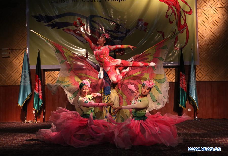 AFGHANISTAN-KABUL-CHINESE ART TROUPE-PERFORMANCE