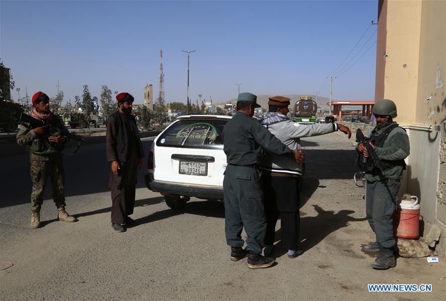 AFGHANISTAN-GHAZNI-SECURITY CHECKPOINT