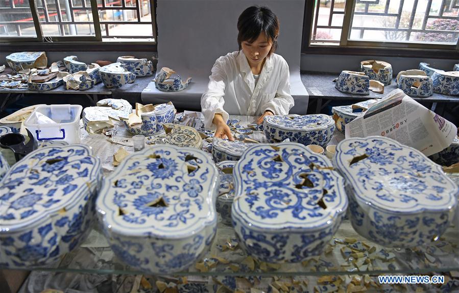 CHINA-JIANGXI-JINGDEZHEN-PORCELAIN-RESTORATION (CN)