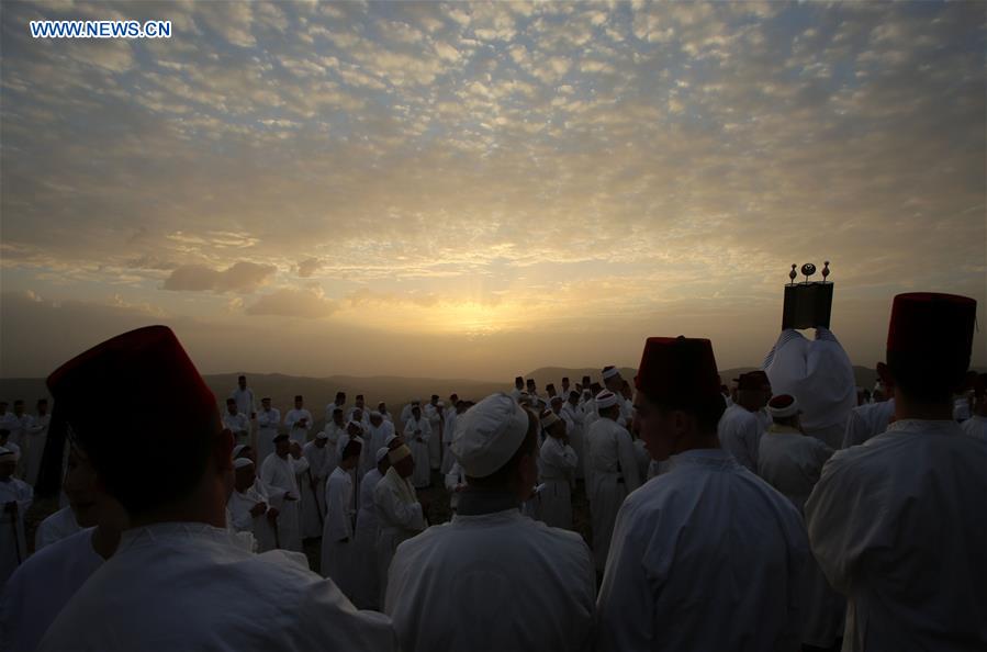 MIDEAST-NABLUS-SAMARITANS-SUKKOT-PILGRIMAGE