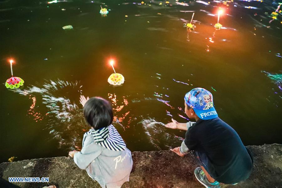 THAILAND-LOY KRATHONG FESTIVAL-CELEBRATION