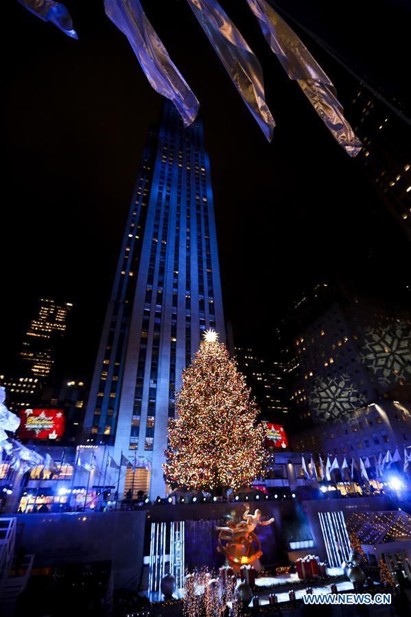 U.S.-NEW YORK-ROCKEFELLER CENTER-CHRISTMAS TREE