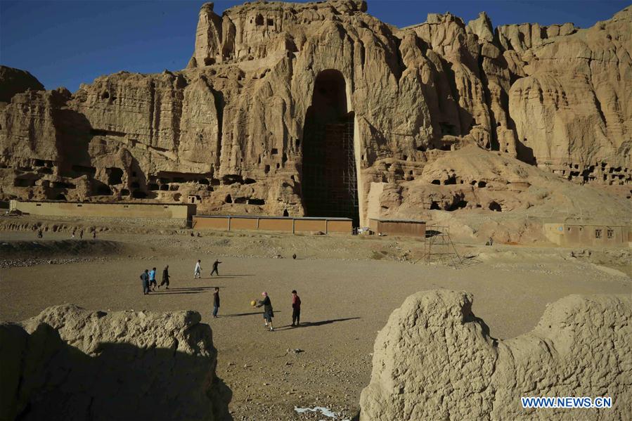 AFGHANISTAN-BAMYAN-DAILY LIFE-FOOTBALL