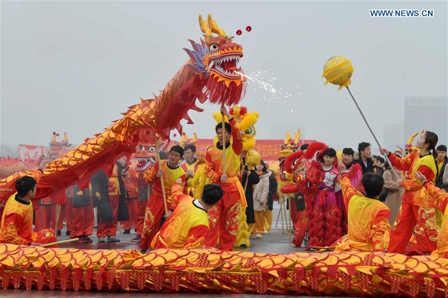 CHINA-JIANGXI-LION AND DRAGON DANCE (CN)