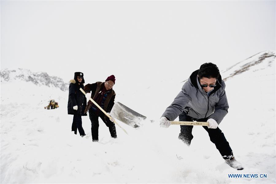 CHINA-QINGHAI-BLIZZARD-HIT YUSHU (CN)