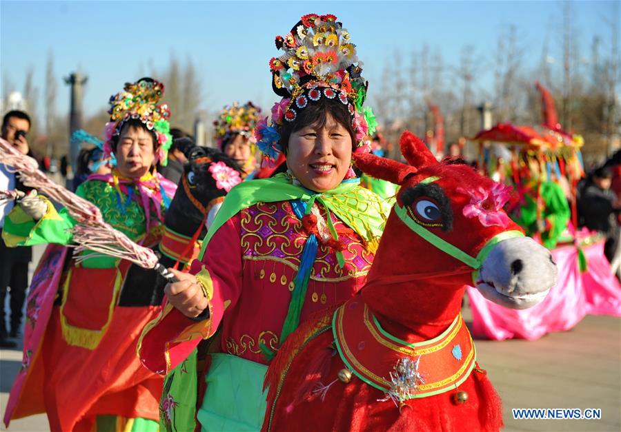 CHINA-TEMPLE FAIR-LANTERN FESTIVAL (CN)