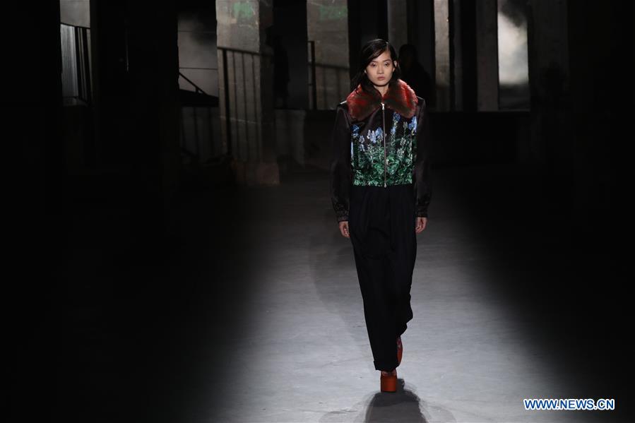 FRANCE-PARIS-FASHION WEEK-DRIES VAN NOTEN