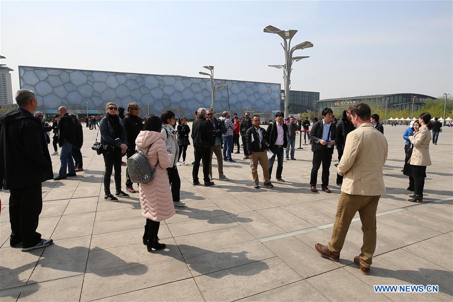 (SP)CHINA-BEIJING-WORLD NEWS AGENCIES-WINTER OLYMPIC-VENUES VISIT (CN)