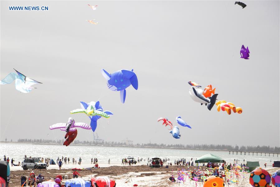 AUSTRALIA-ADELAIDE-KITE FESTIVAL