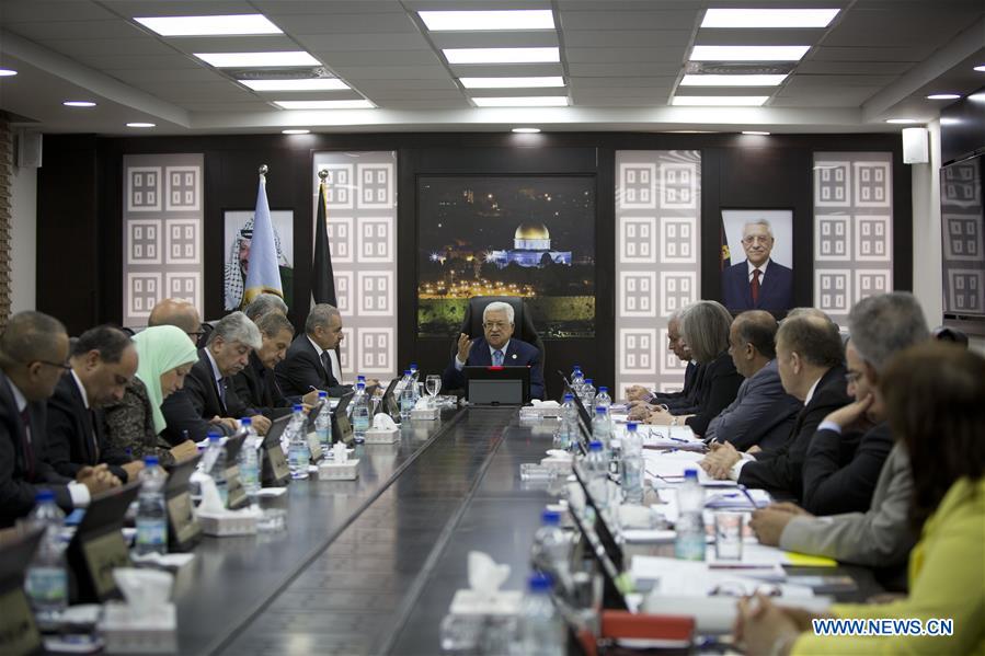 MIDEAST-RAMALLAH-PRESIDENT-CABINET MEETING