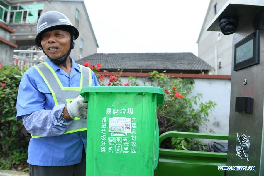 CHINA-DEQING-GARBAGE SORTING (CN)