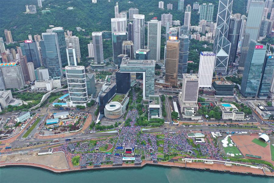 CHINA-HONG KONG-OPPOSITION TO VIOLENCE-RALLY (CN)