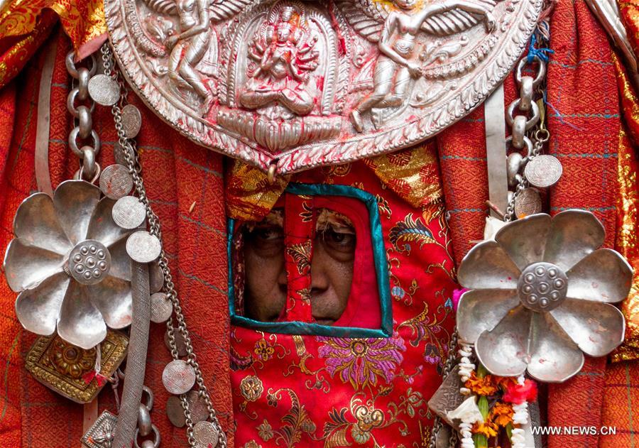 NEPAL-BHAKTAPUR-PANCHA DAN FESTIVAL