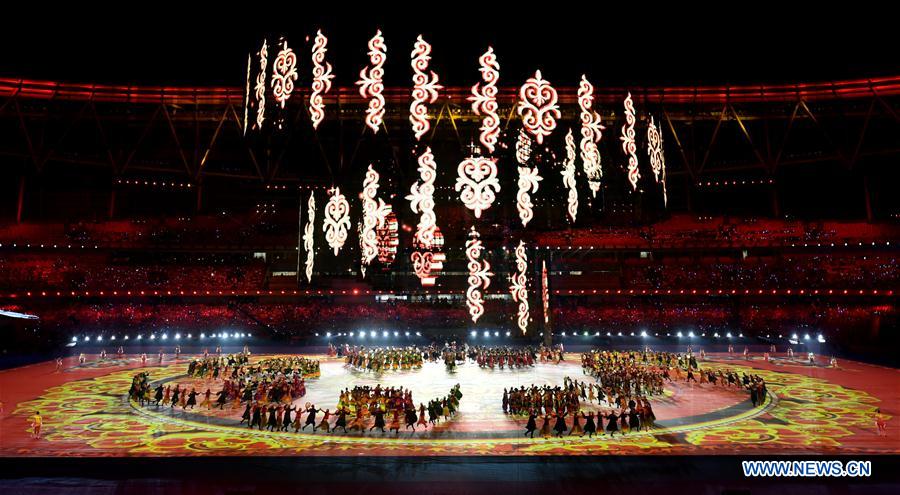 (SP)CHINA-ZHENGZHOU-NATIONAL TRADITIONAL GAMES OF ETHNIC MINORITIES-OPENING CEREMONY (CN)