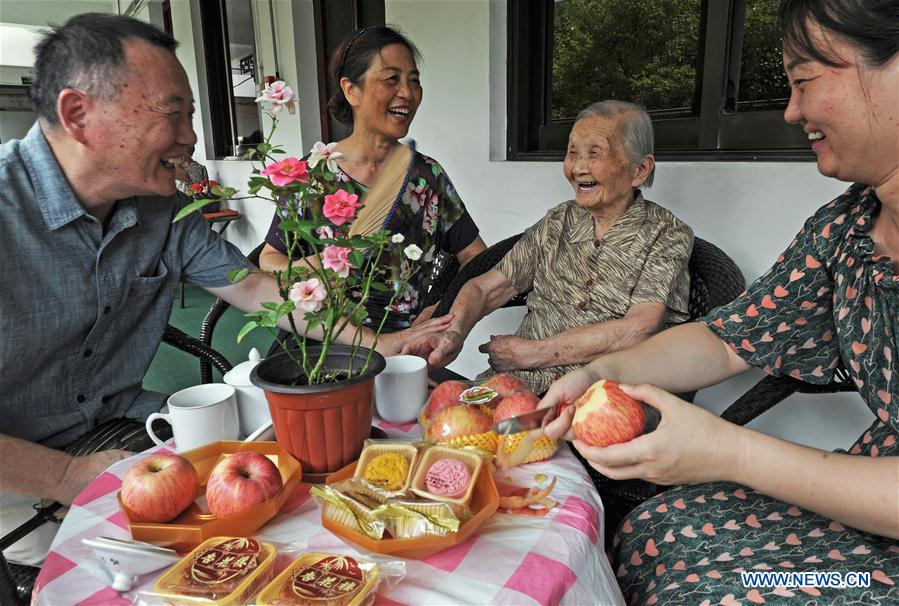 CHINA-ZHEJIANG-NANXUN-SENIOR CENTER (CN)