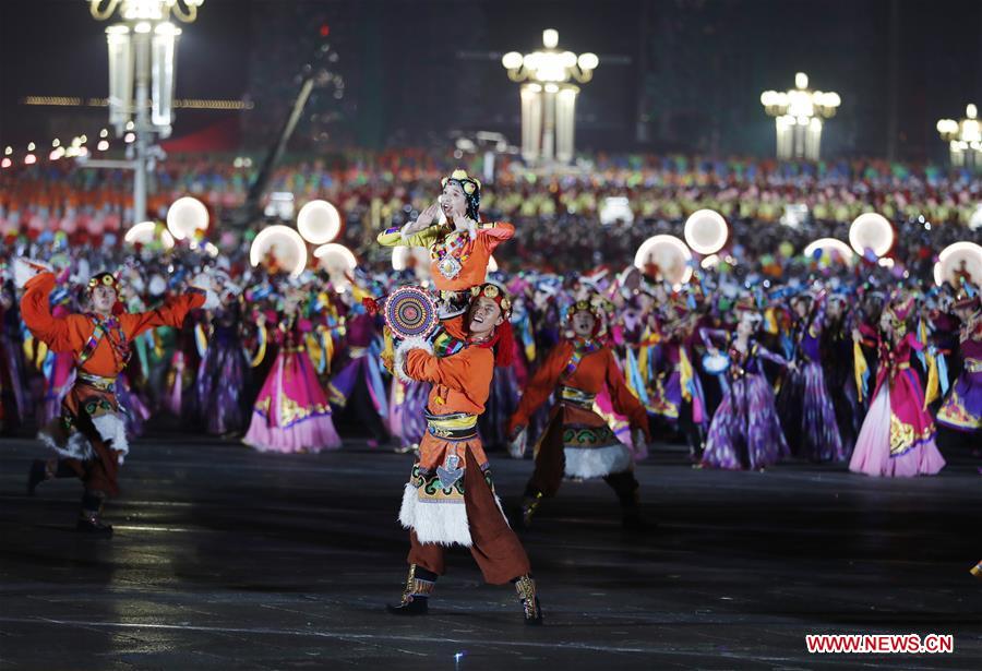 (PRC70Years)CHINA-BEIJING-NATIONAL DAY-CELEBRATIONS-EVENING GALA (CN)