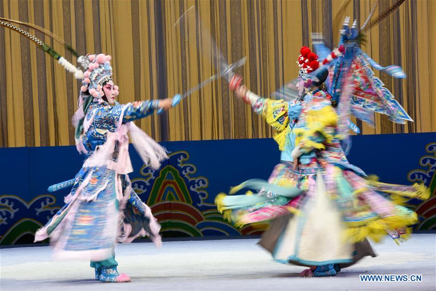 CHINA-XINJIANG-URUMQI-PEKING OPERA PERFORMANCE (CN)