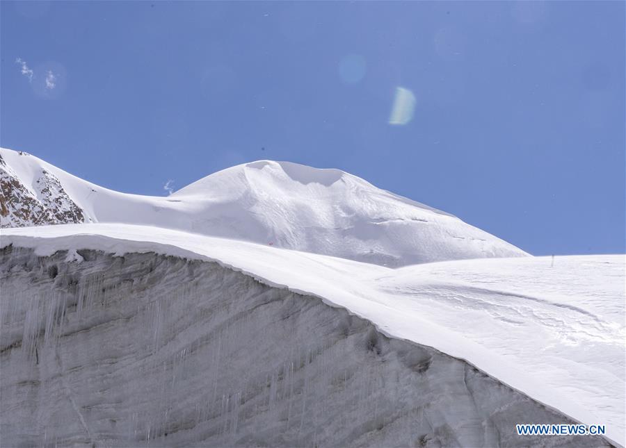 (InTibet) CHINA-TIBET-DAMXUNG-KORCHUNG KANGRI GLACIER (CN)