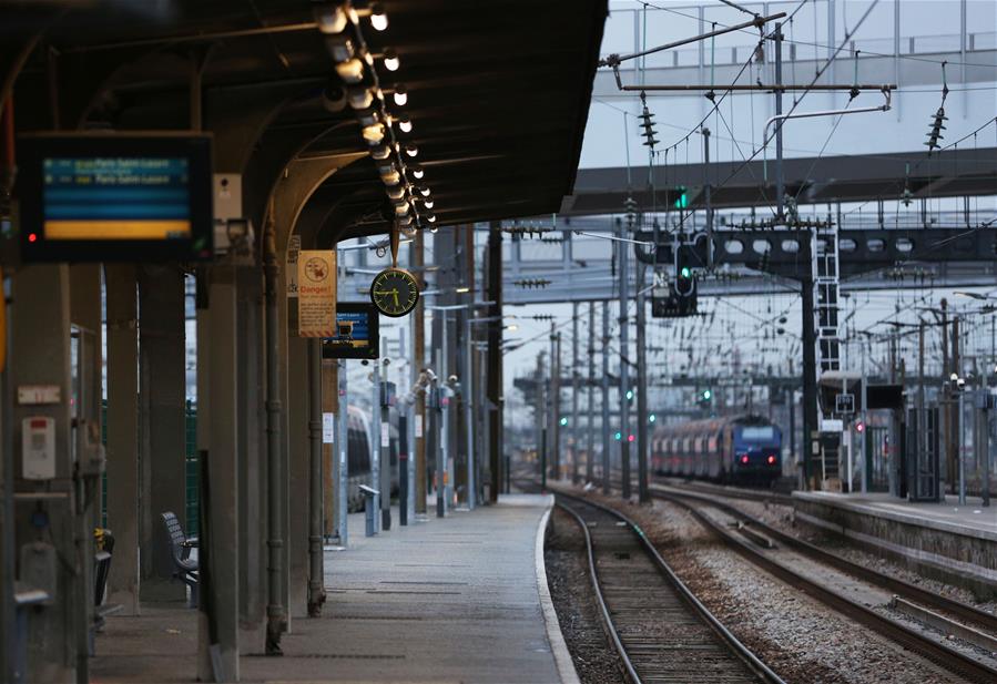 FRANCE-PARIS-STRIKE OVER PENSION REFORM-TRAFFIC