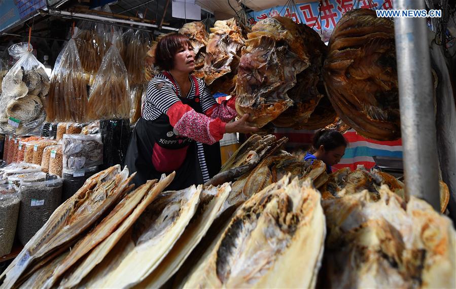 CHINA-HAINAN-DRIED SEAFOOD MARKET-SPRING FESTIVAL (CN)