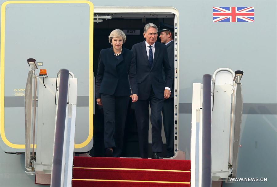 British Prime Minister Theresa May arrives in China's eastern city of Hangzhou to attend the 11th Group of 20 (G20) summit, Sept. 4, 2016. (Xinhua/Cai Yang)