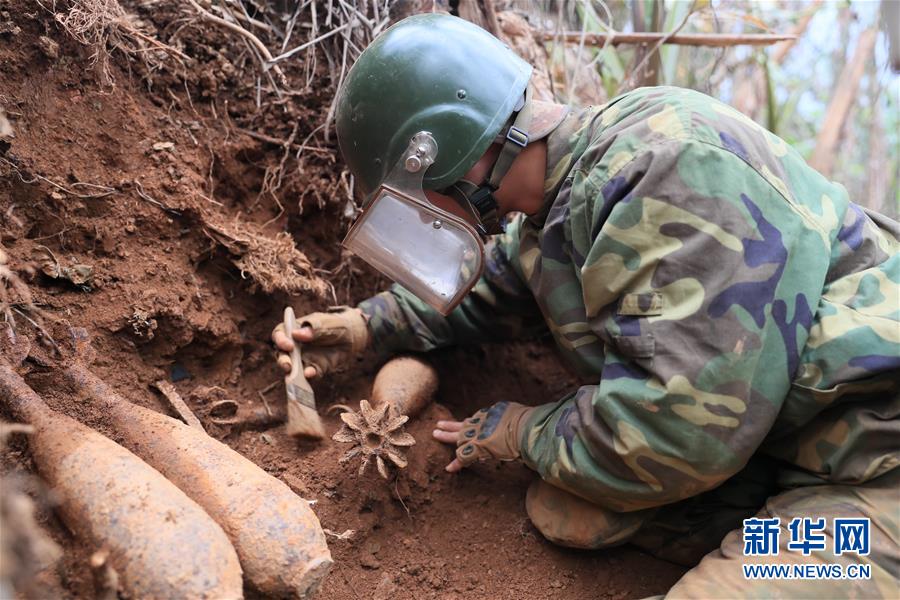 （圖文互動(dòng)）（1）和平年代，離死神最近的人——南部戰(zhàn)區(qū)陸軍云南掃雷大隊(duì)邊境掃雷排爆記事