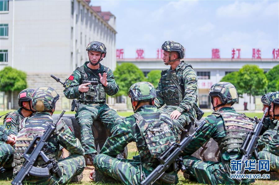 （圖文互動）（1）袁木軒：爭當一名能打仗的優(yōu)秀軍人