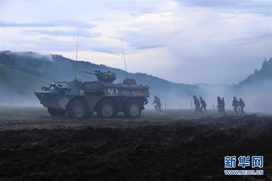 （圖文互動）（4）永遠(yuǎn)的英雄連——第83集團(tuán)軍某旅“紅一連”弘揚抗戰(zhàn)精神練兵備戰(zhàn)記事