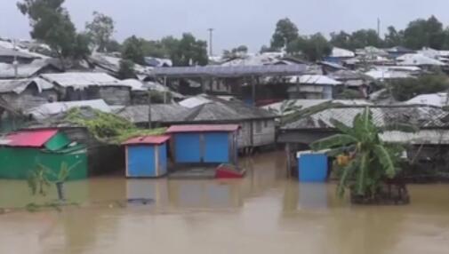 天災(zāi)！暴雨傾盆 孟加拉國難民村30萬人被困